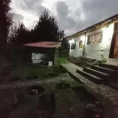 Samay Toa Hotel Отавало Екстериор снимка