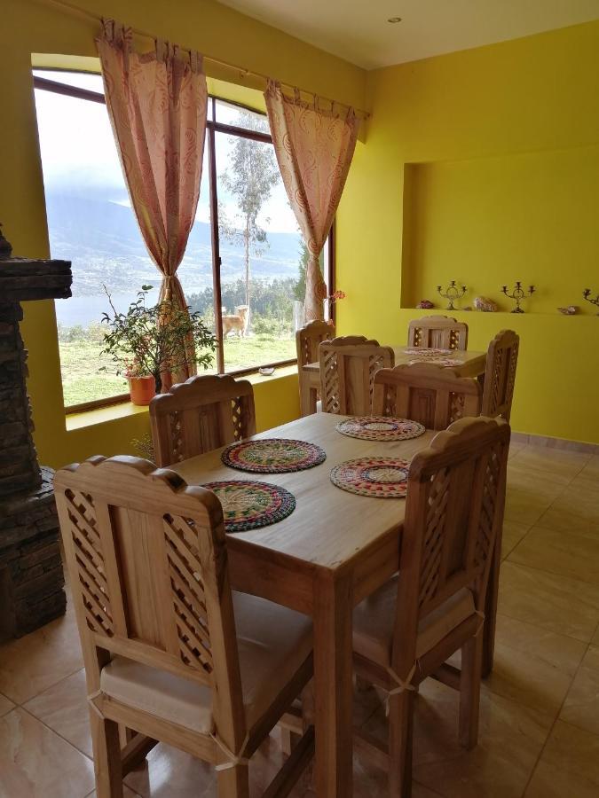 Samay Toa Hotel Отавало Екстериор снимка