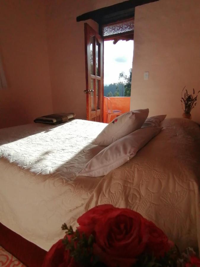 Samay Toa Hotel Отавало Екстериор снимка
